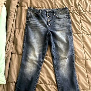 Maurices high rise jeggings.  Size large